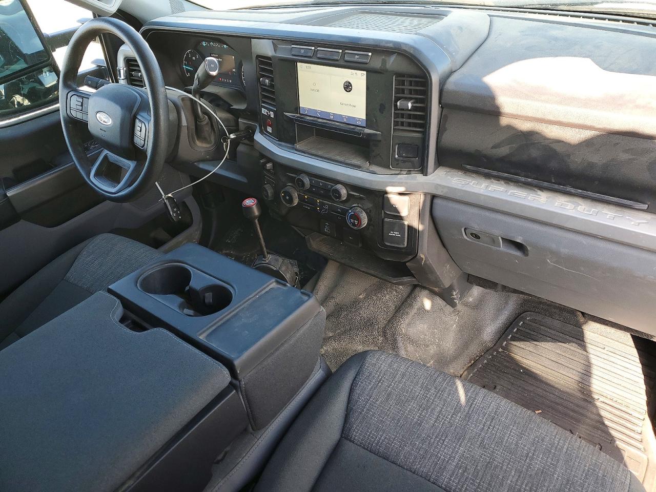 2024 FORD F600