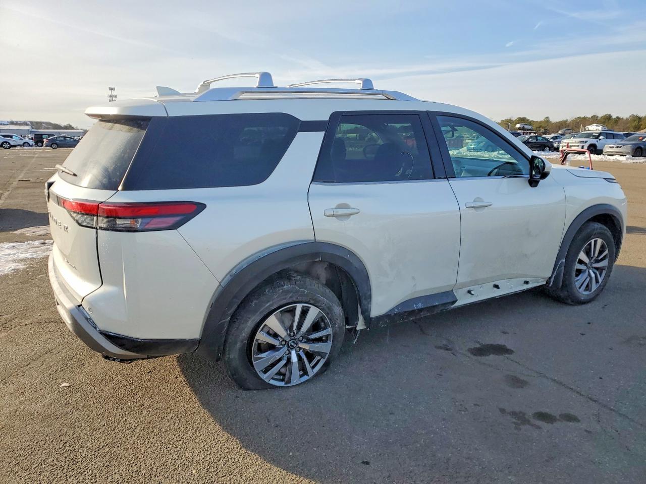 2023 NISSAN PATHFINDER