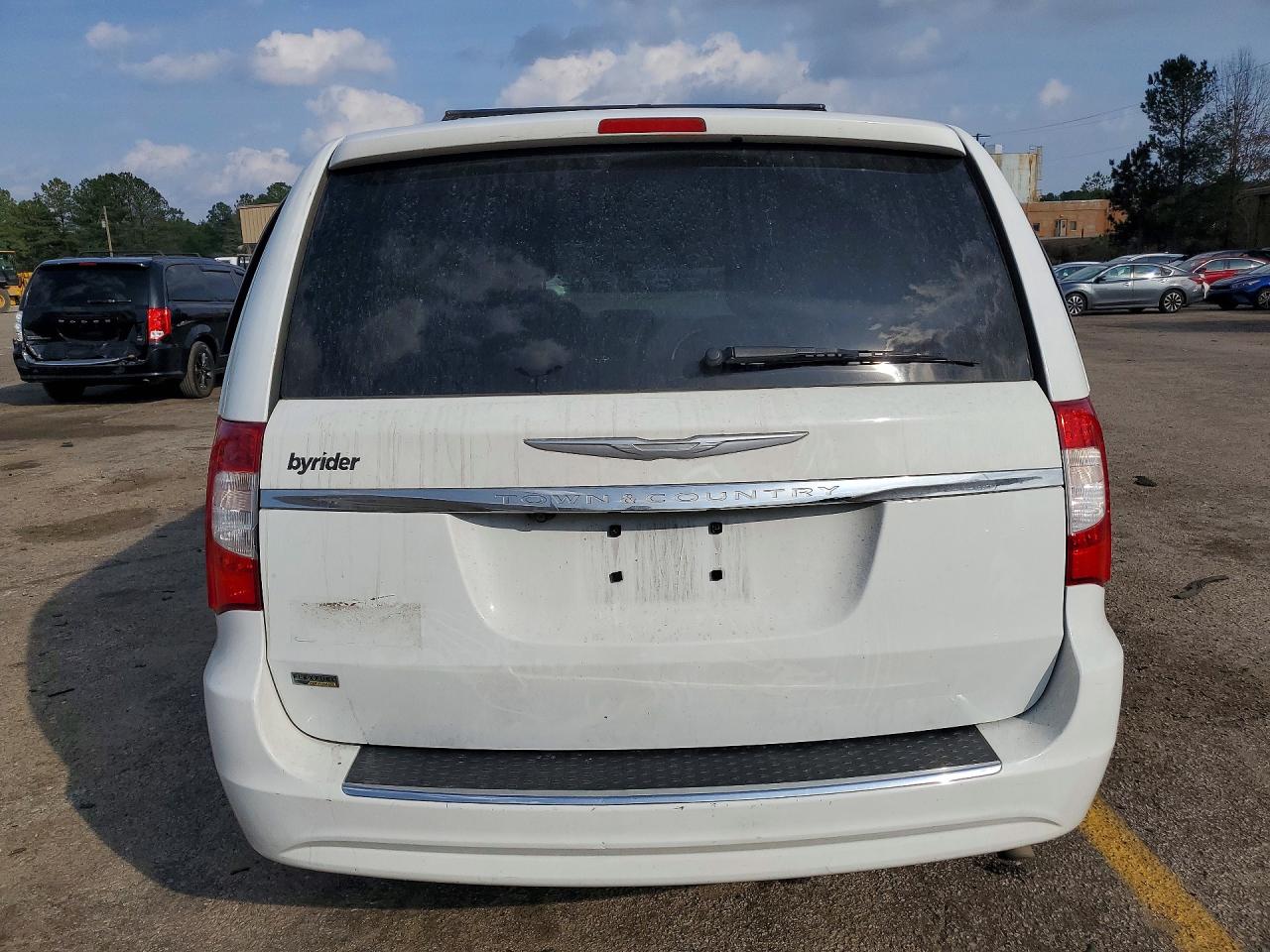 2015 CHRYSLER MINIVAN