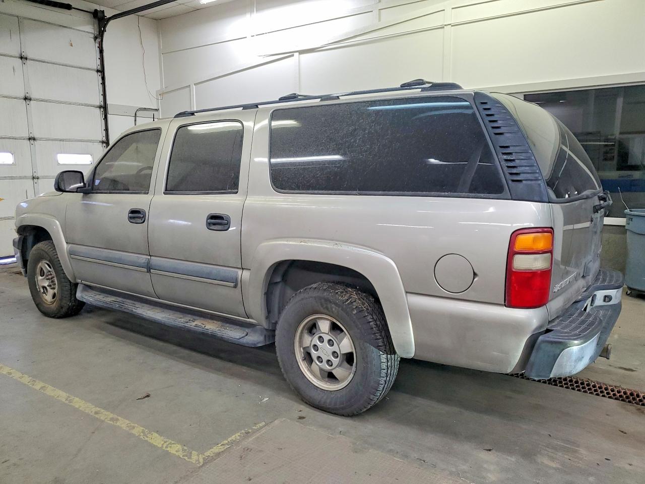 2003 CHEVROLET SUBURBAN
