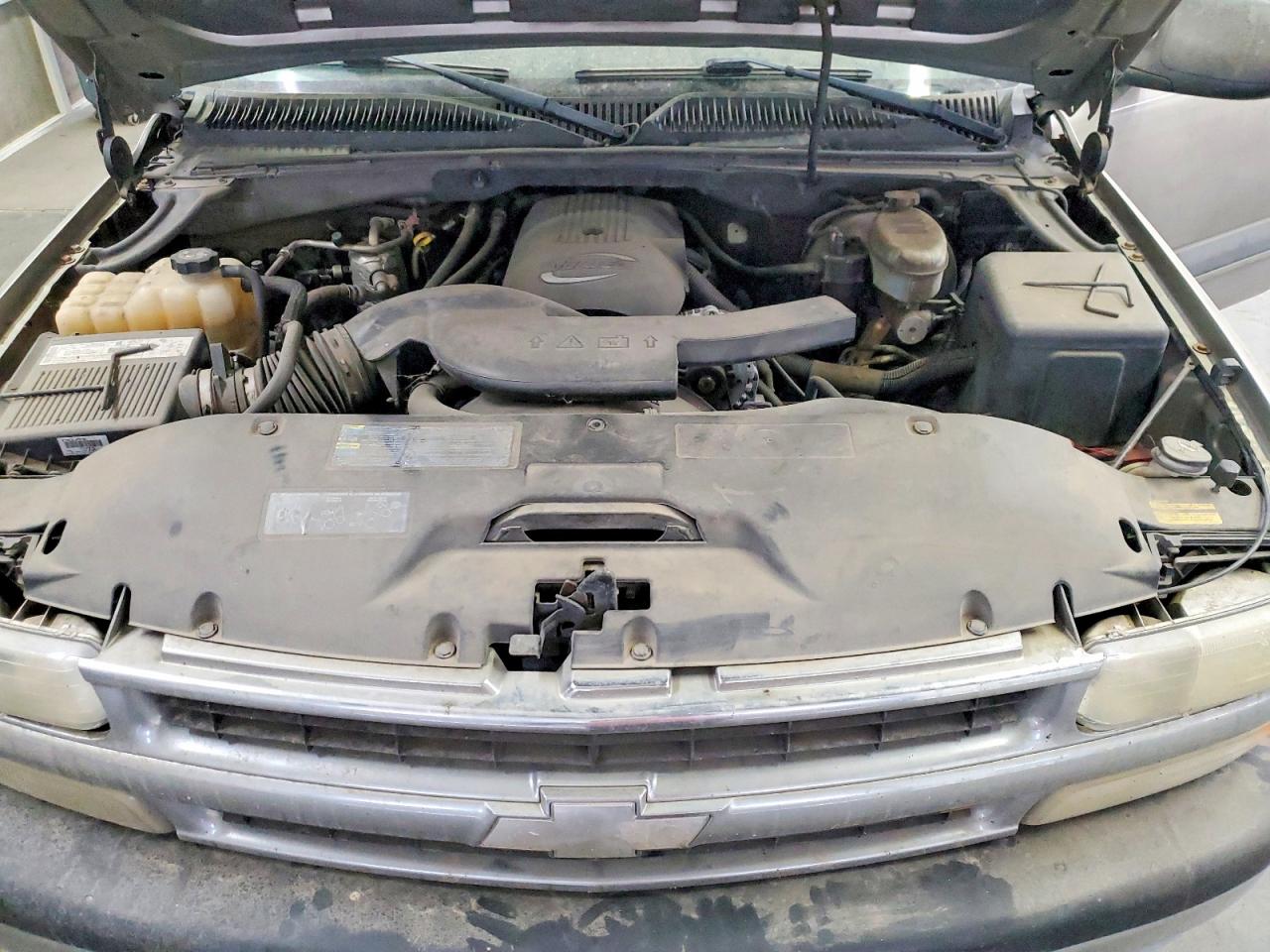 2003 CHEVROLET SUBURBAN