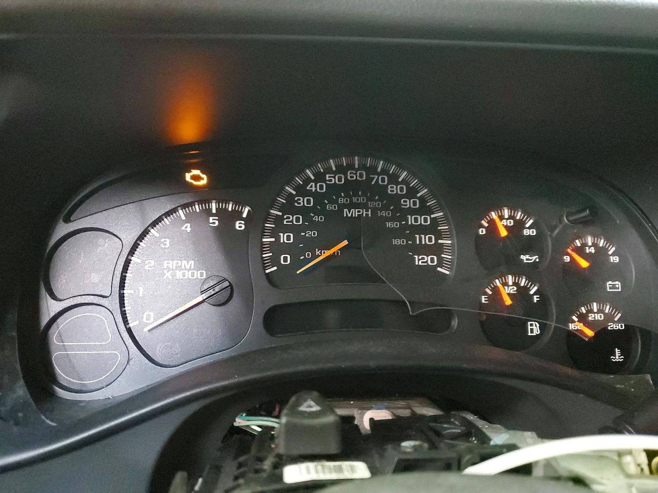 2003 CHEVROLET SUBURBAN