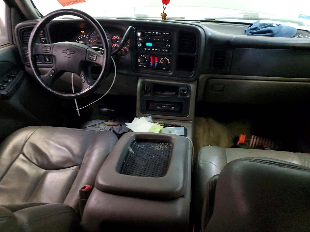 2003 CHEVROLET SUBURBAN
