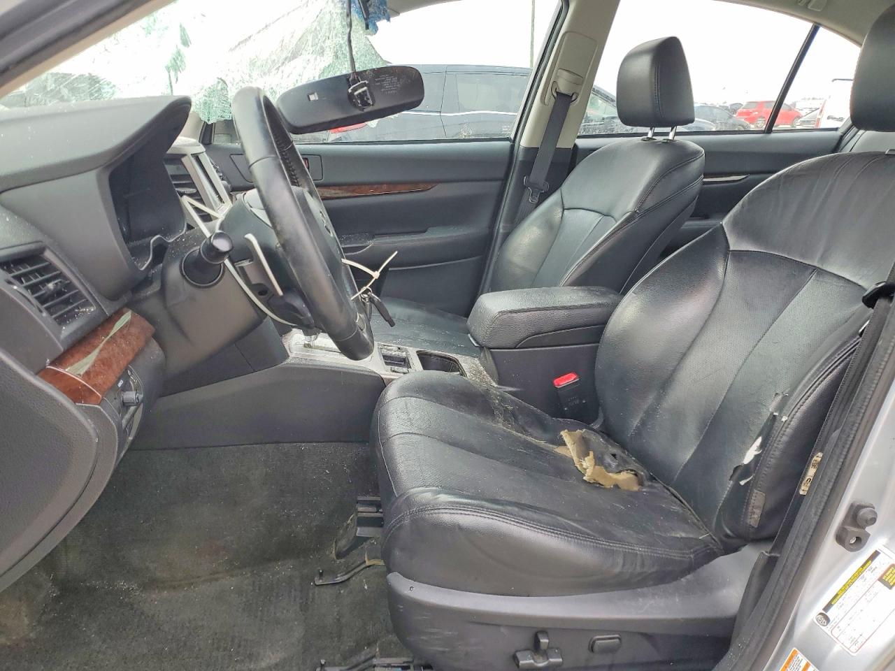 2013 SUBARU LEGACY