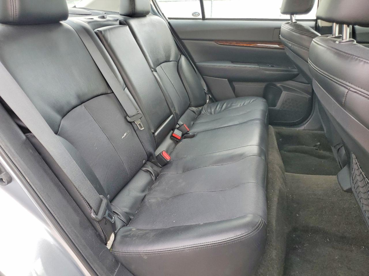 2013 SUBARU LEGACY