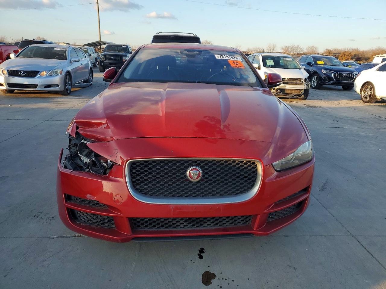2018 JAGUAR XE