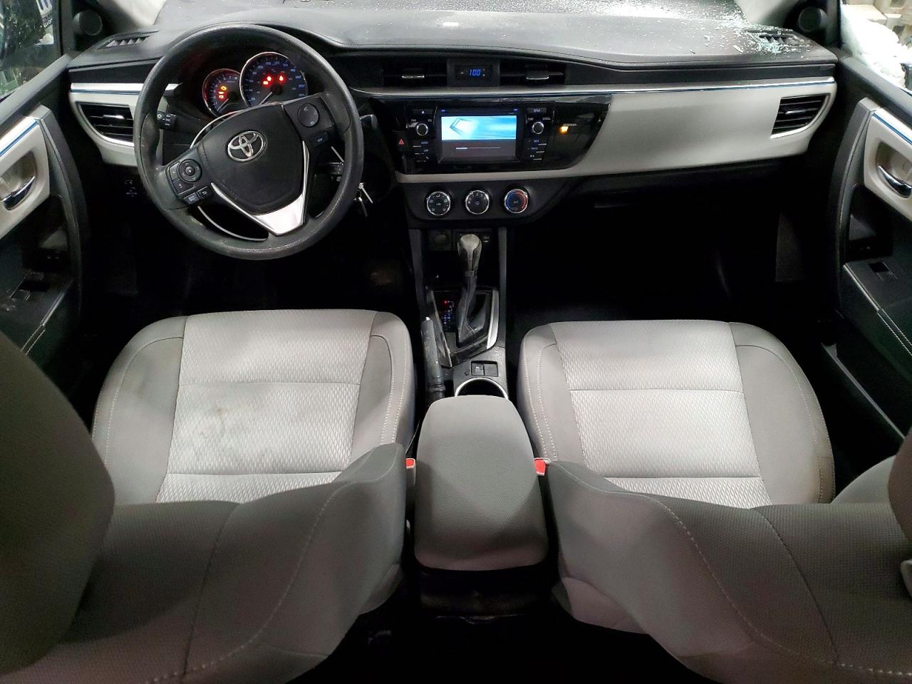 2015 TOYOTA COROLLA