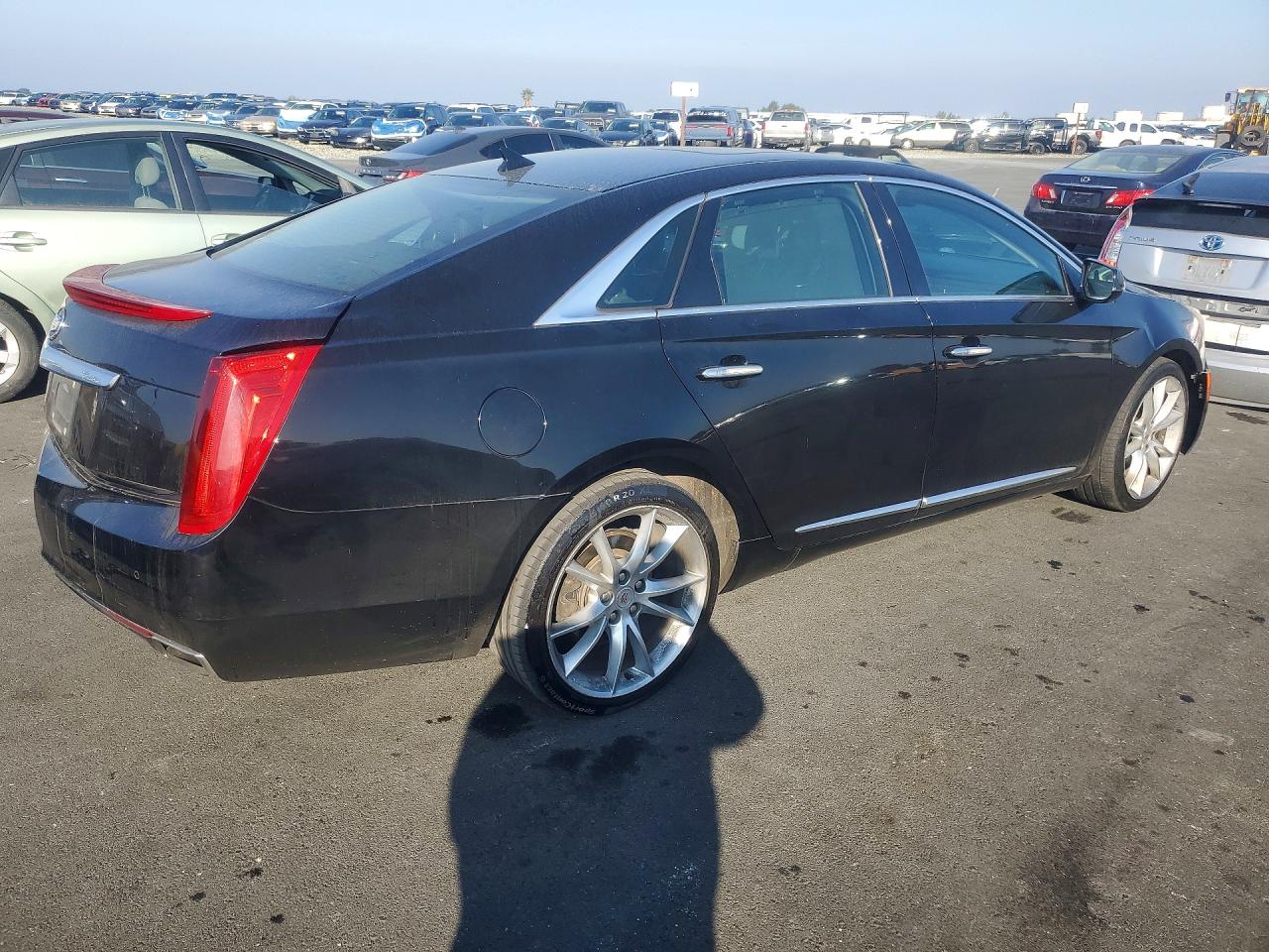 2013 CADILLAC XTS