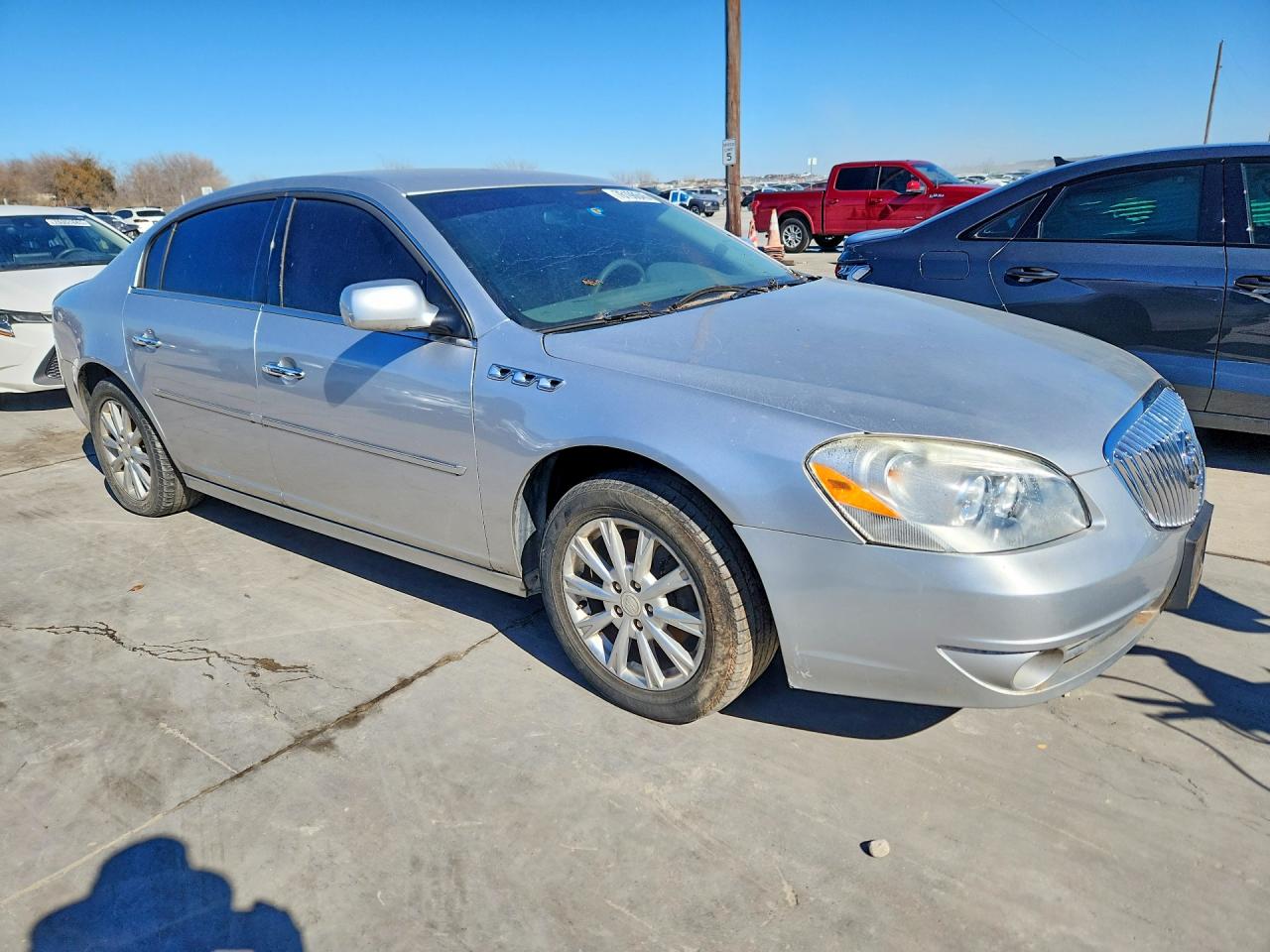 2011 BUICK LUCERNE