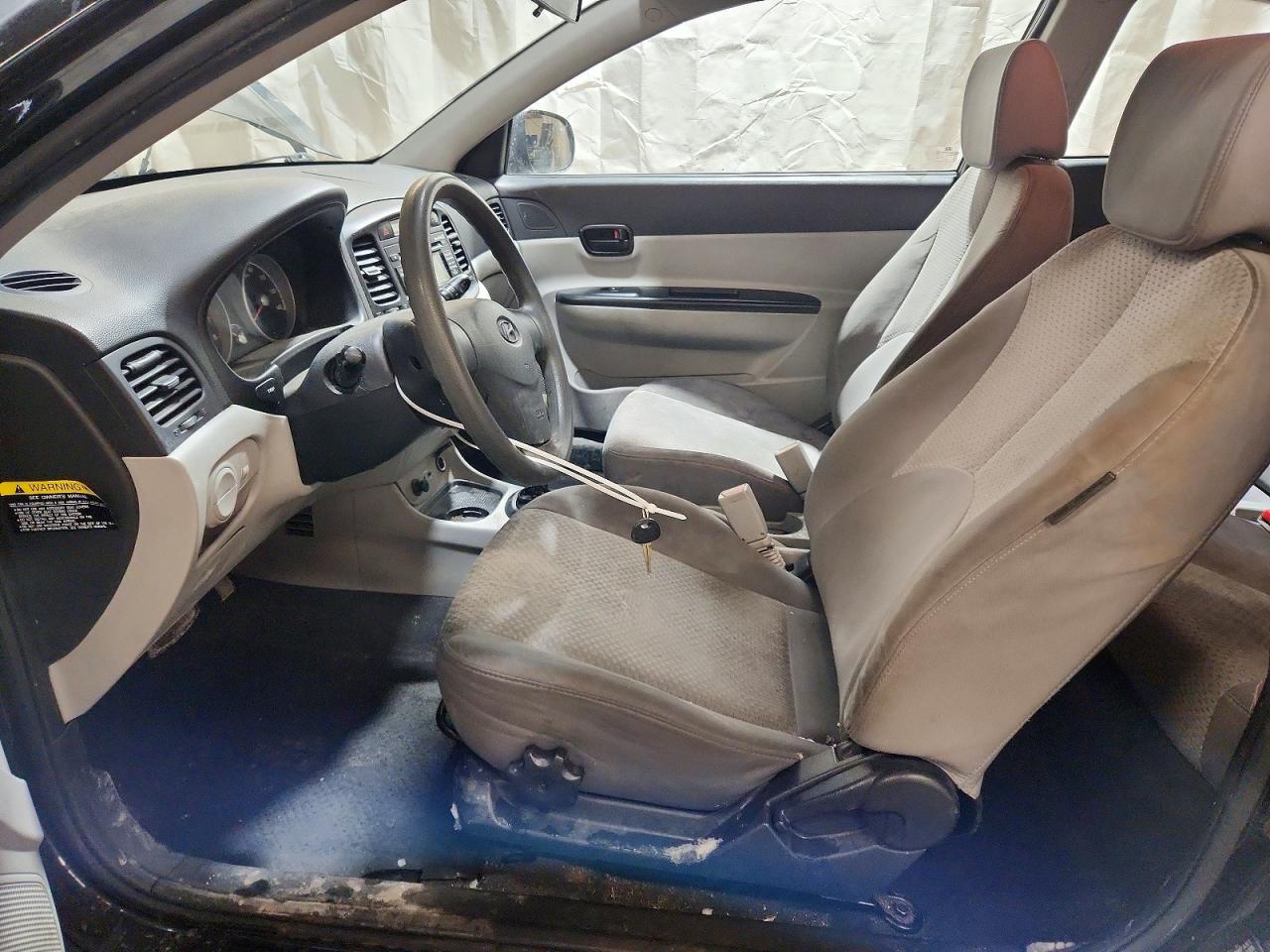 2011 HYUNDAI ACCENT