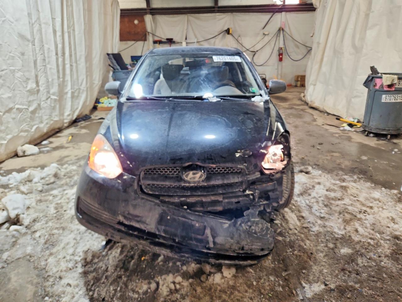 2011 HYUNDAI ACCENT