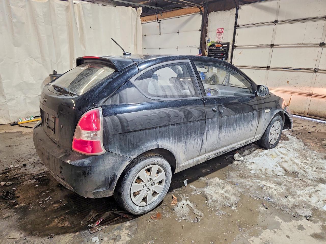 2011 HYUNDAI ACCENT