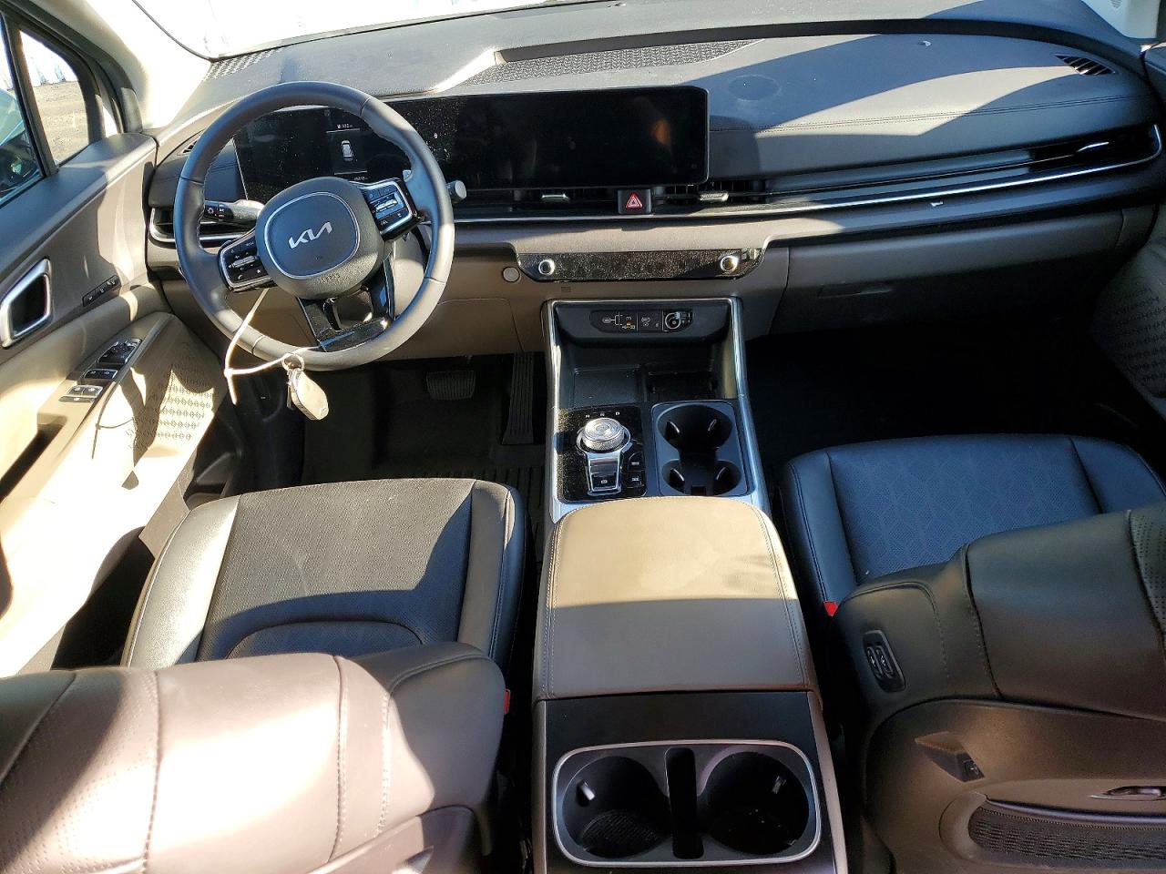 2025 KIA SEDONA