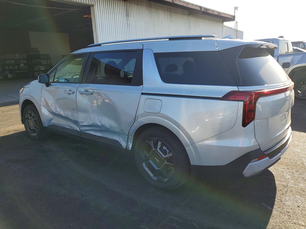 2025 KIA SEDONA
