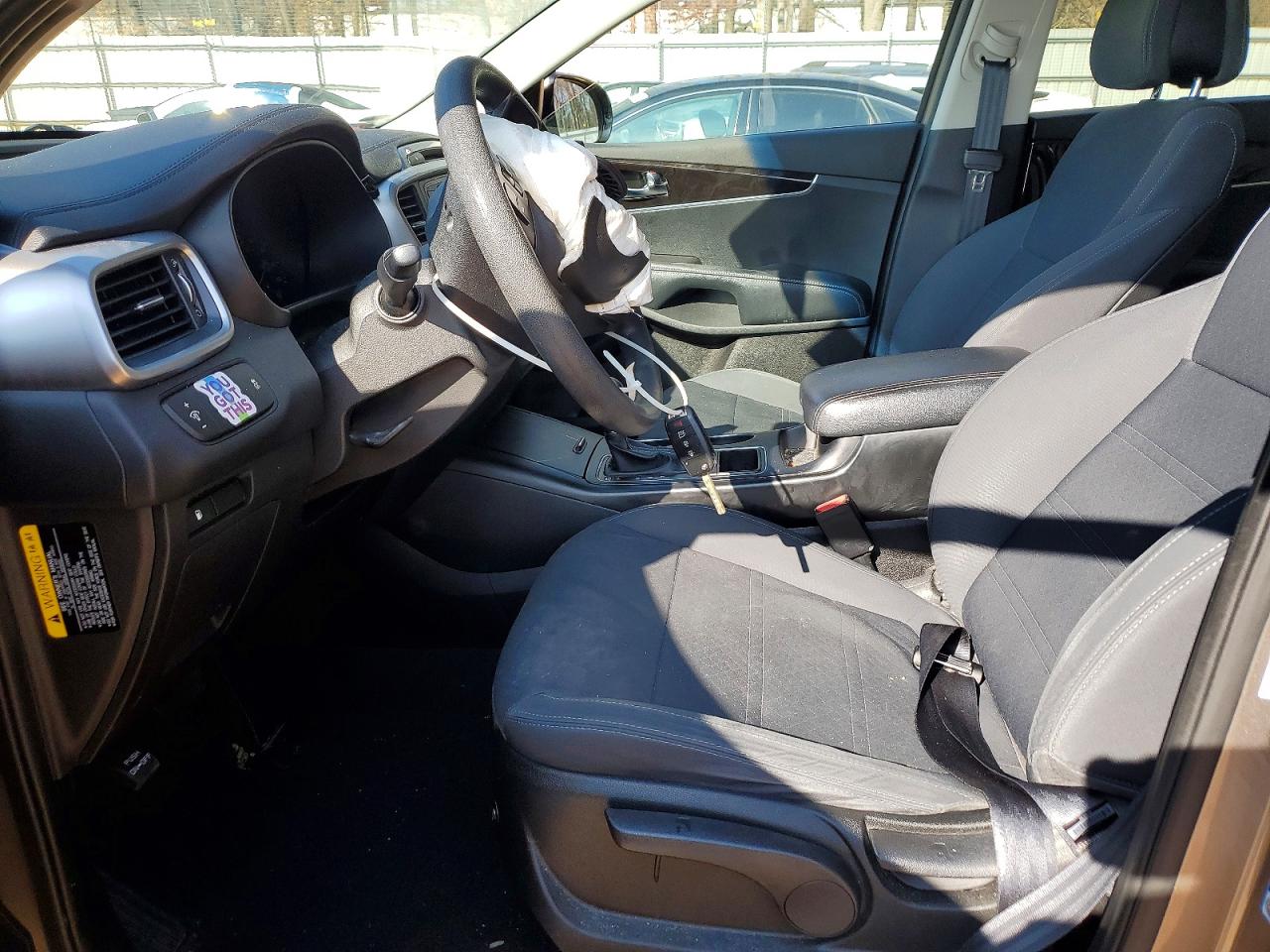 2016 KIA SORENTO
