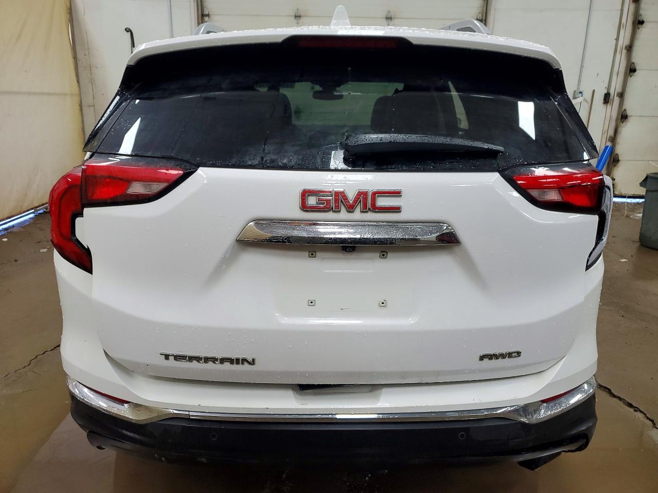 2021 GMC TERRAIN
