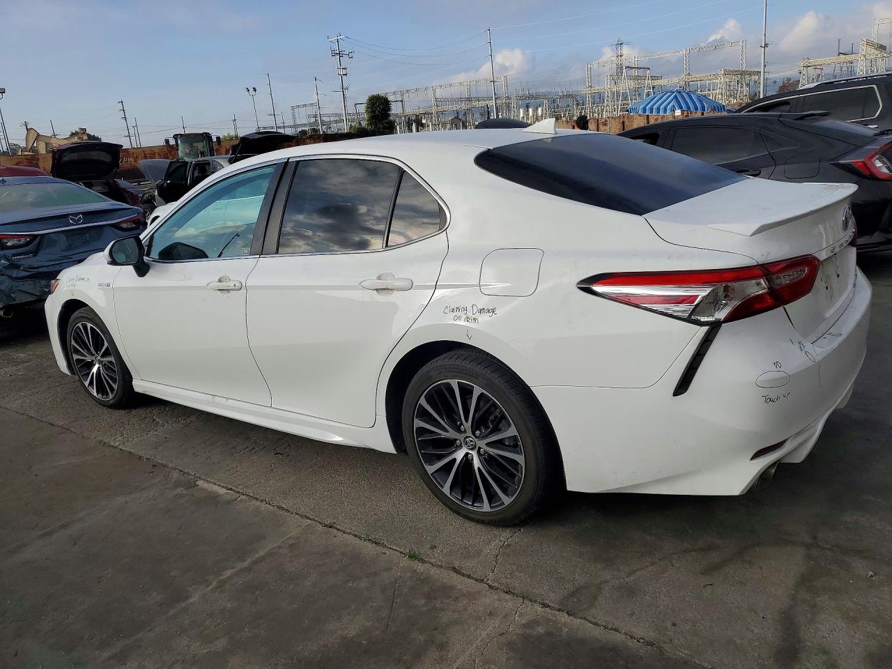 2020 TOYOTA CAMRY