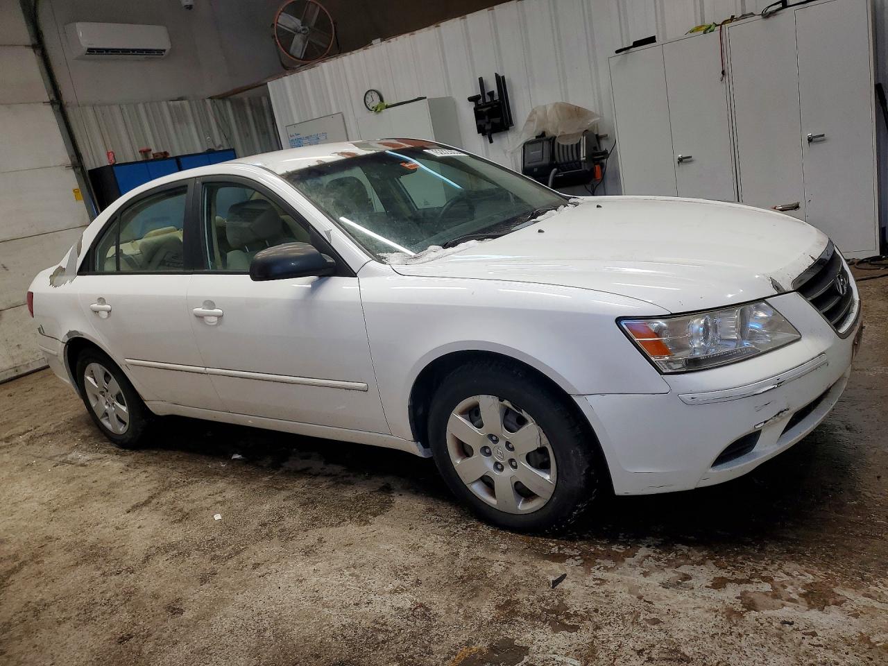 2010 HYUNDAI SONATA
