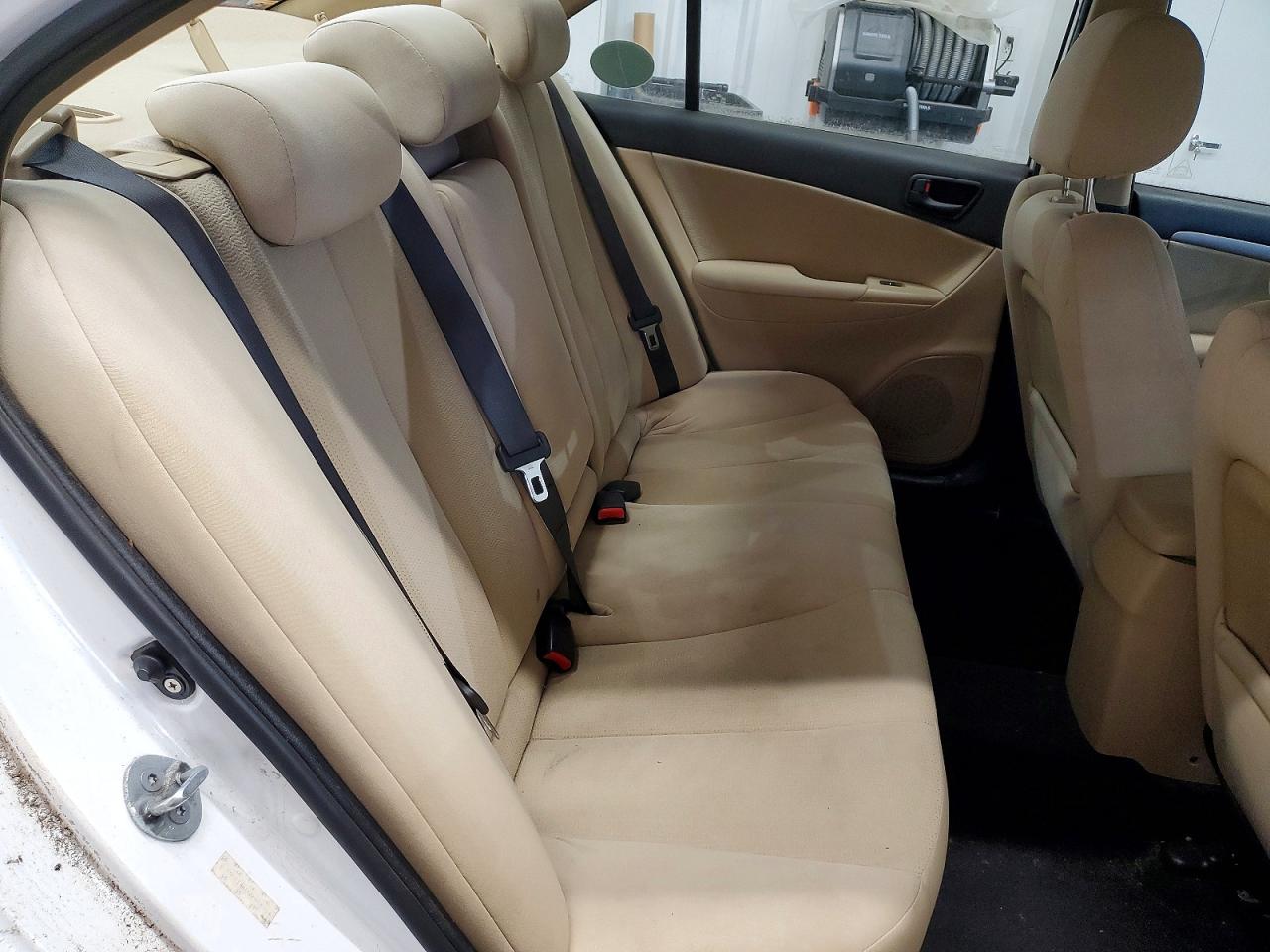 2010 HYUNDAI SONATA