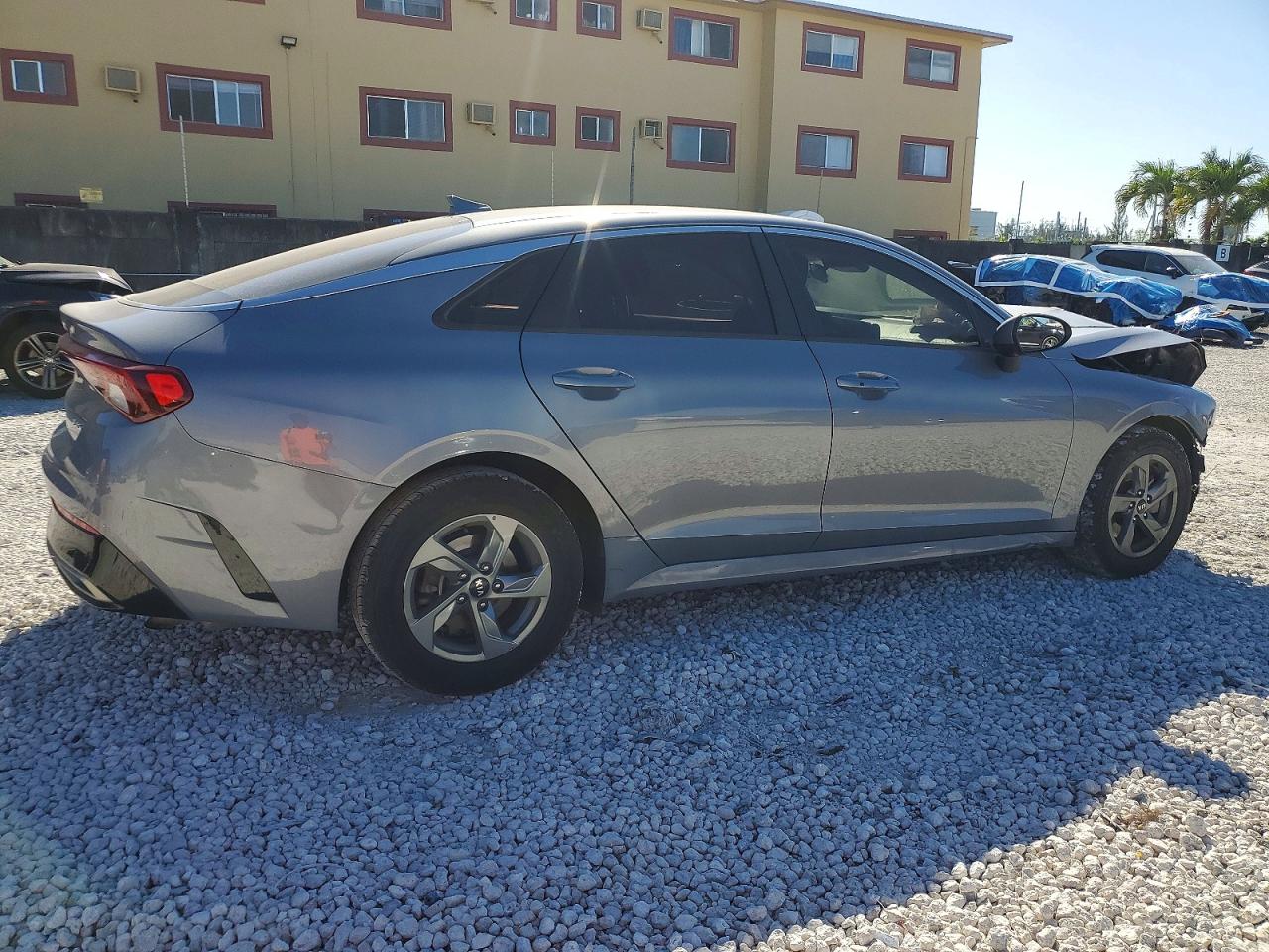 2021 KIA K5