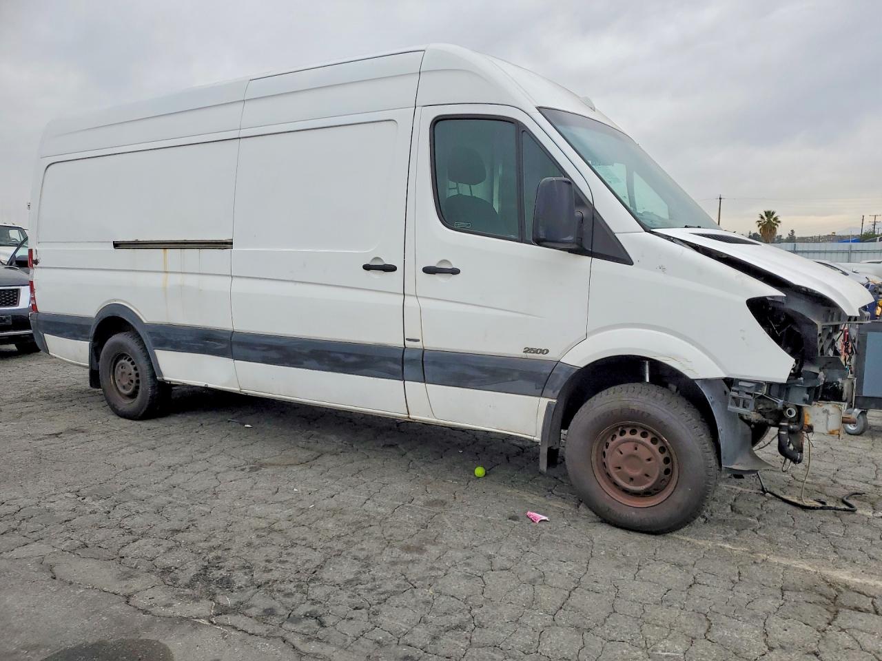 2011 MERCEDES-BENZ SPRINTER