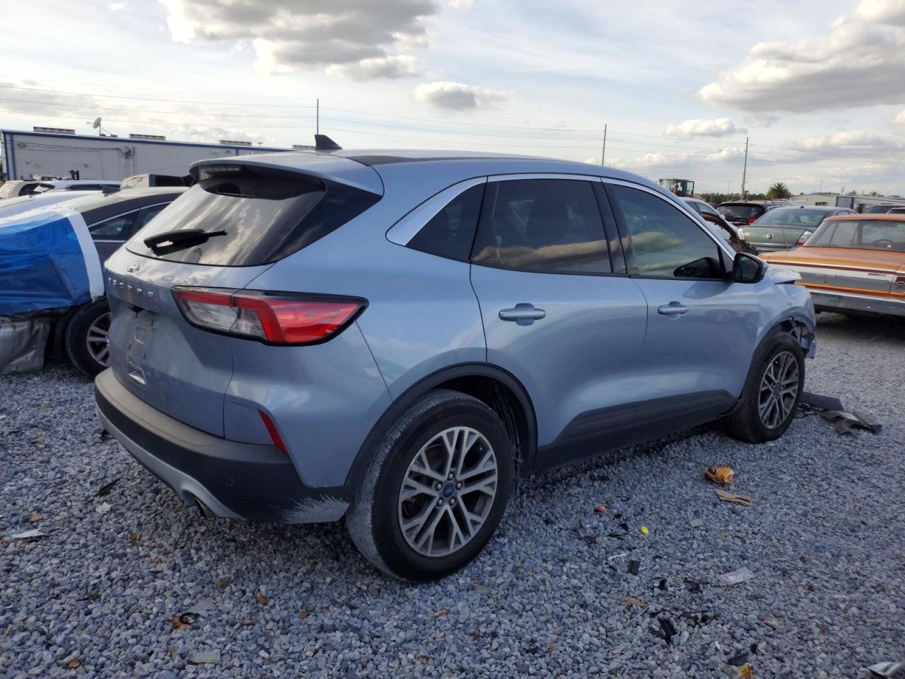 2022 FORD ESCAPE