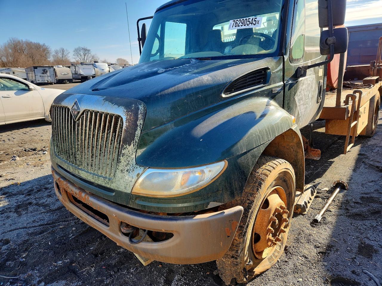 2008 INTERNATIONAL 4000 SERIE