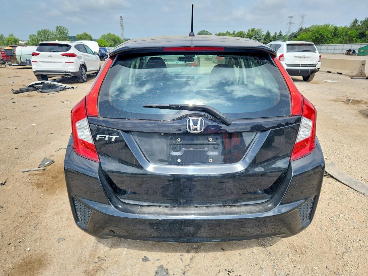 2015 HONDA FIT