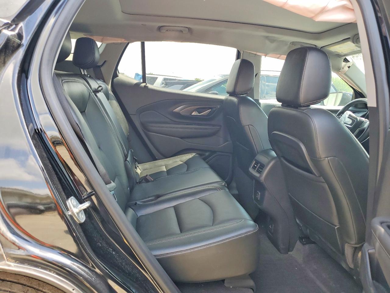 2022 GMC TERRAIN