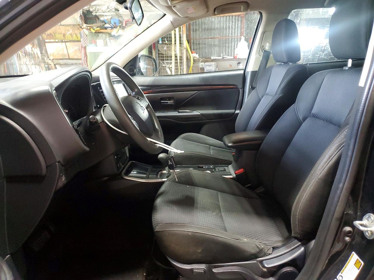 2020 MITSUBISHI OUTLANDER