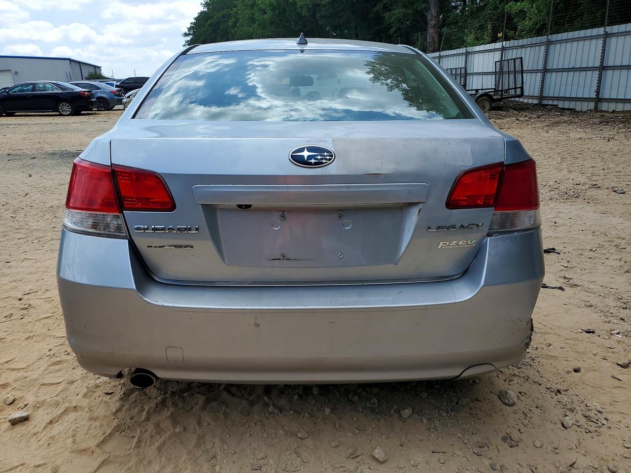 2014 SUBARU LEGACY
