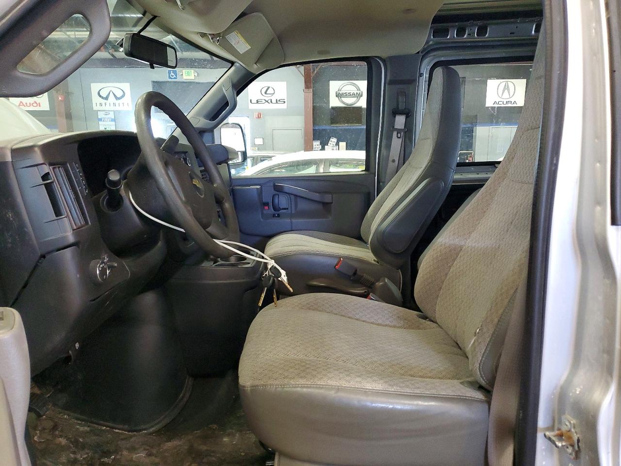 2019 CHEVROLET EXPRESS