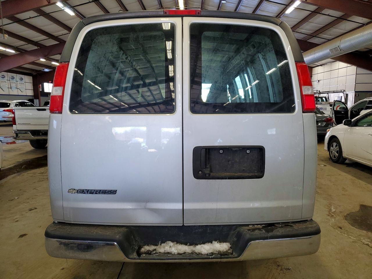 2019 CHEVROLET EXPRESS