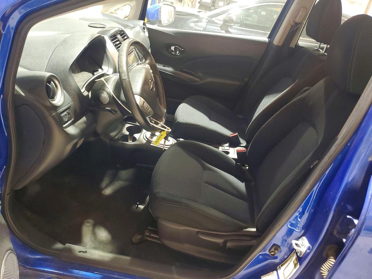 2016 NISSAN VERSA