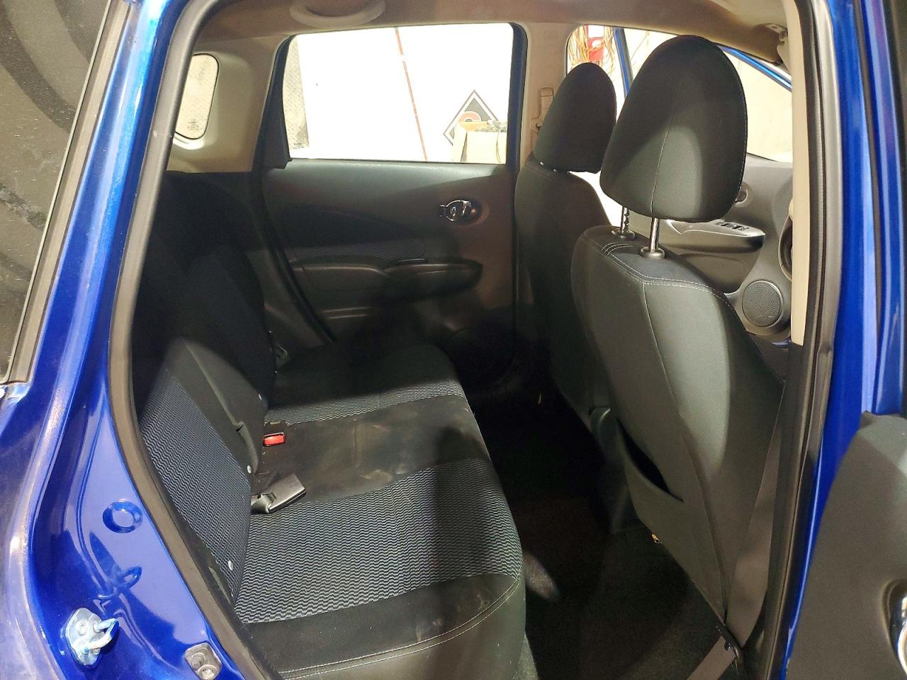 2016 NISSAN VERSA