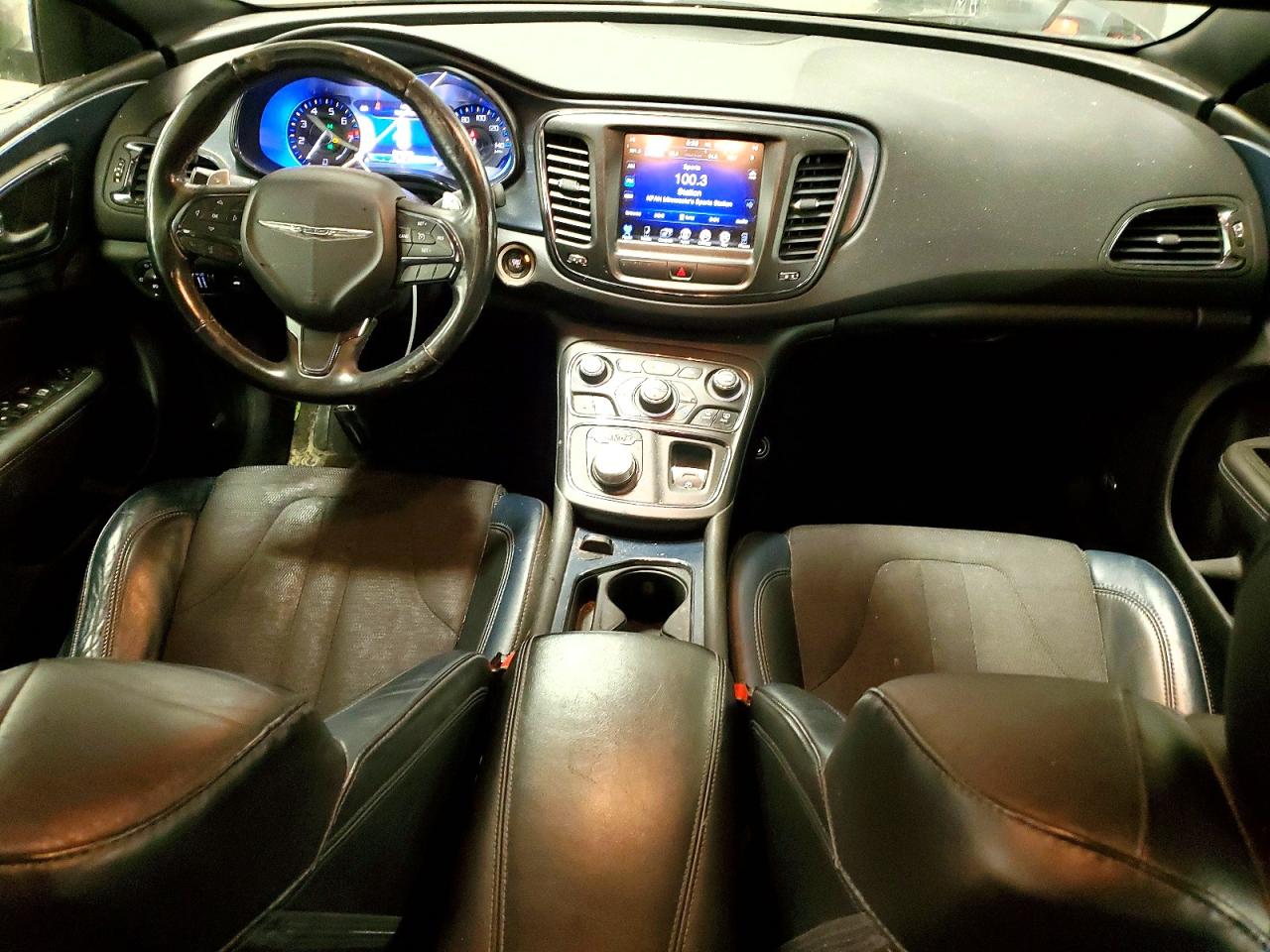2015 CHRYSLER 200