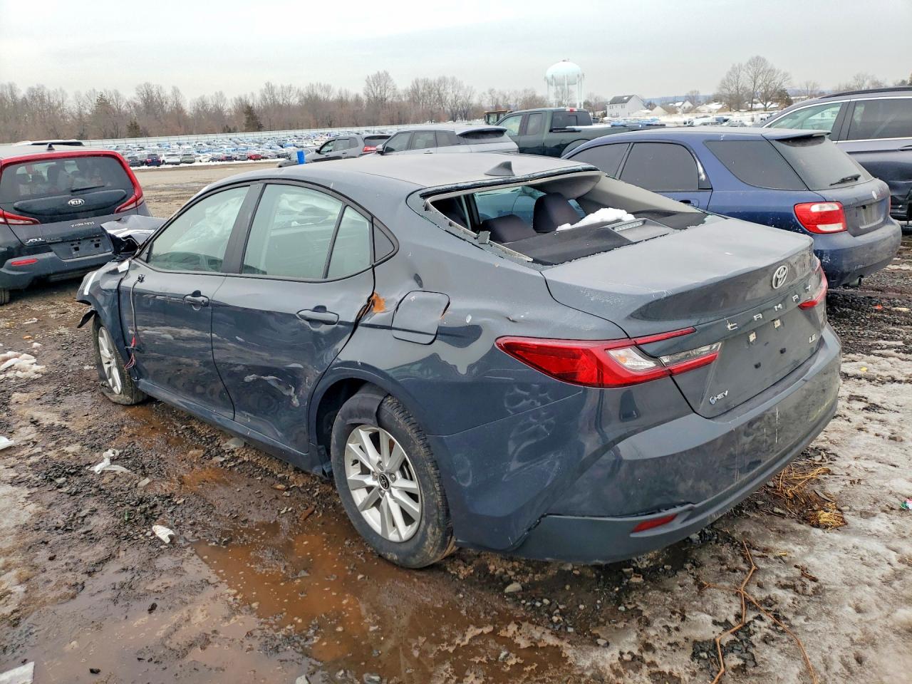 2025 TOYOTA CAMRY