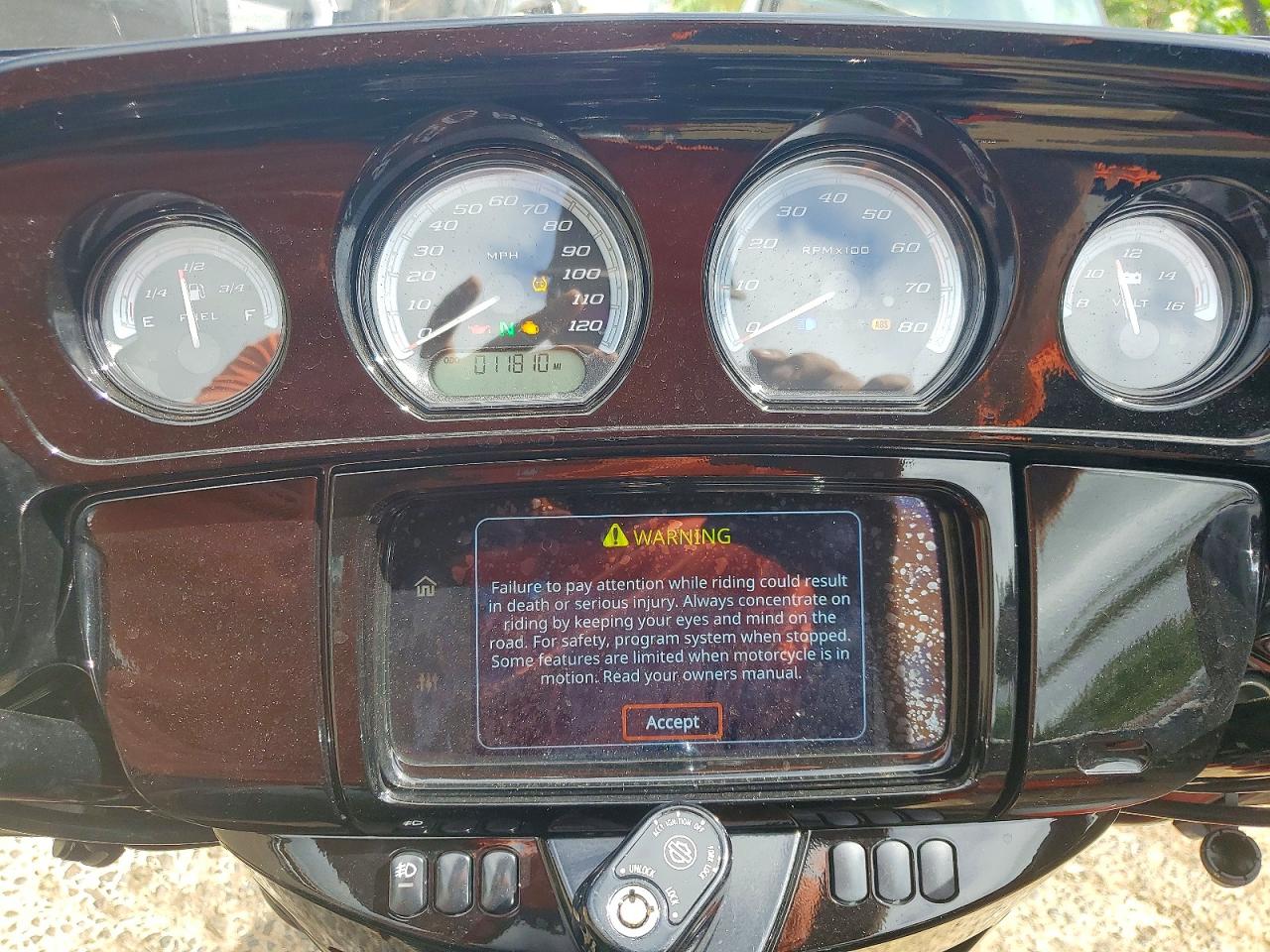 2024 HARLEY DAVIDSON FL