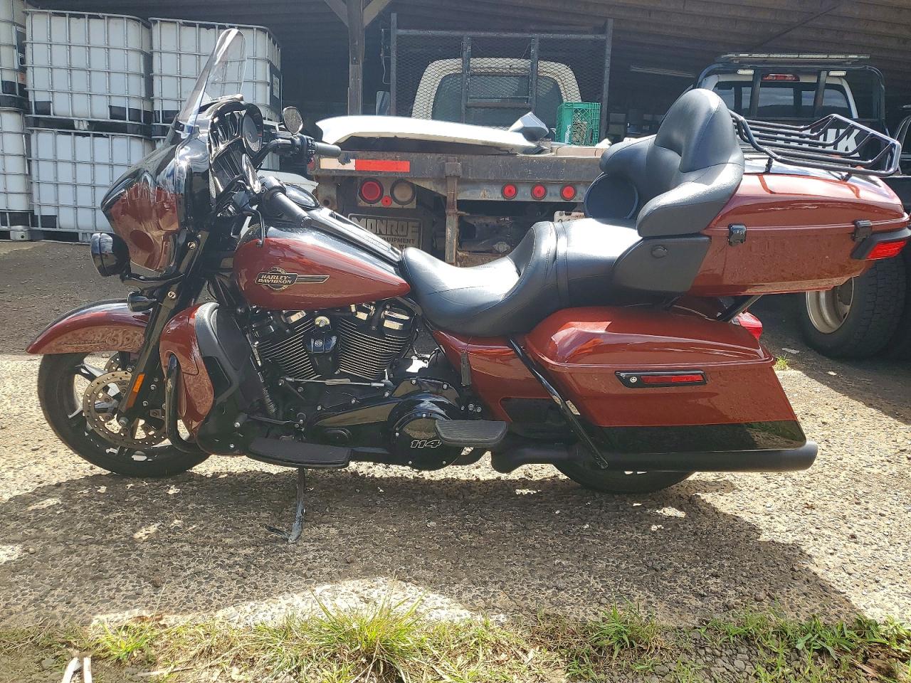 2024 HARLEY DAVIDSON FL
