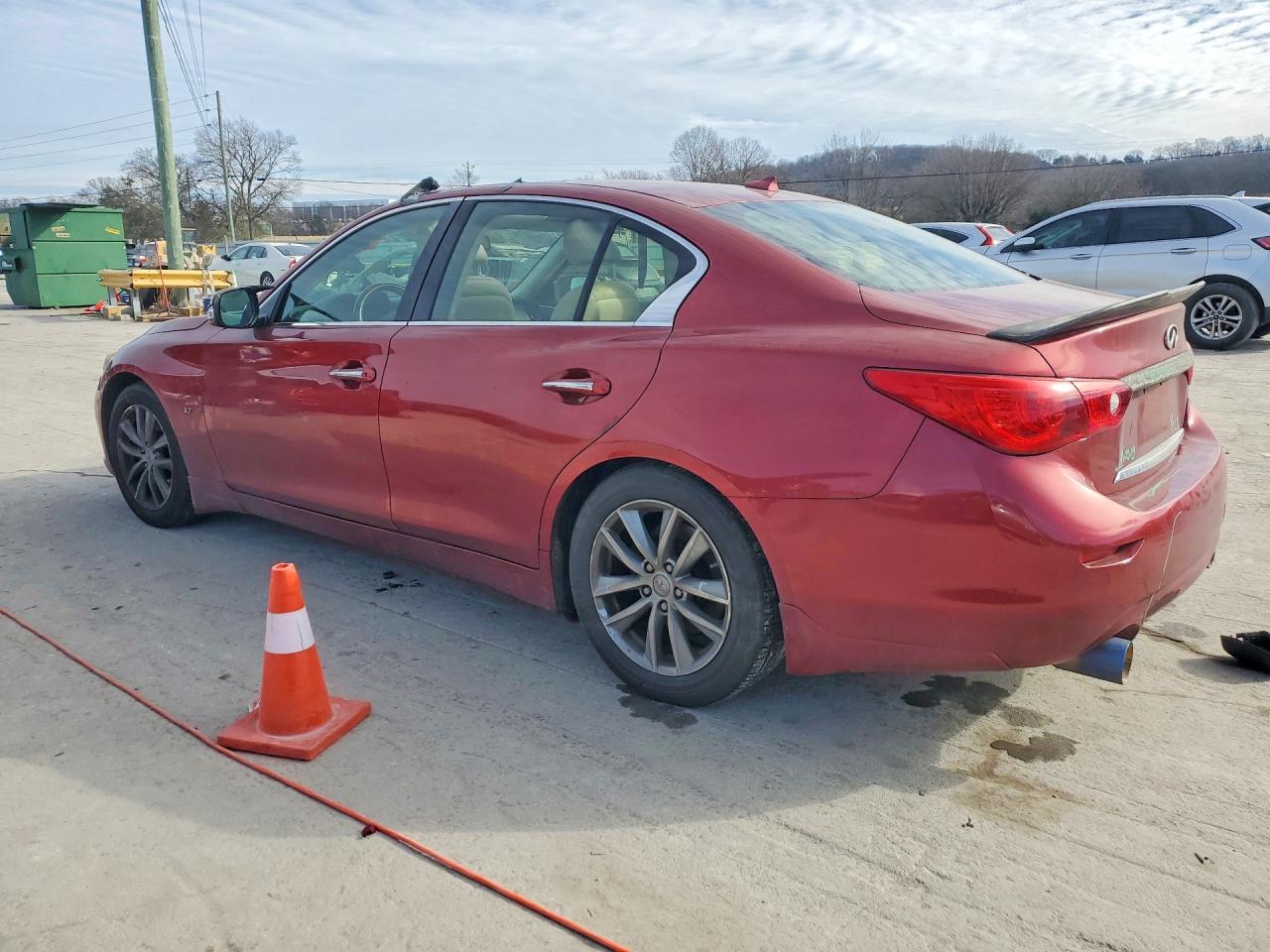 2014 INFINITI Q50