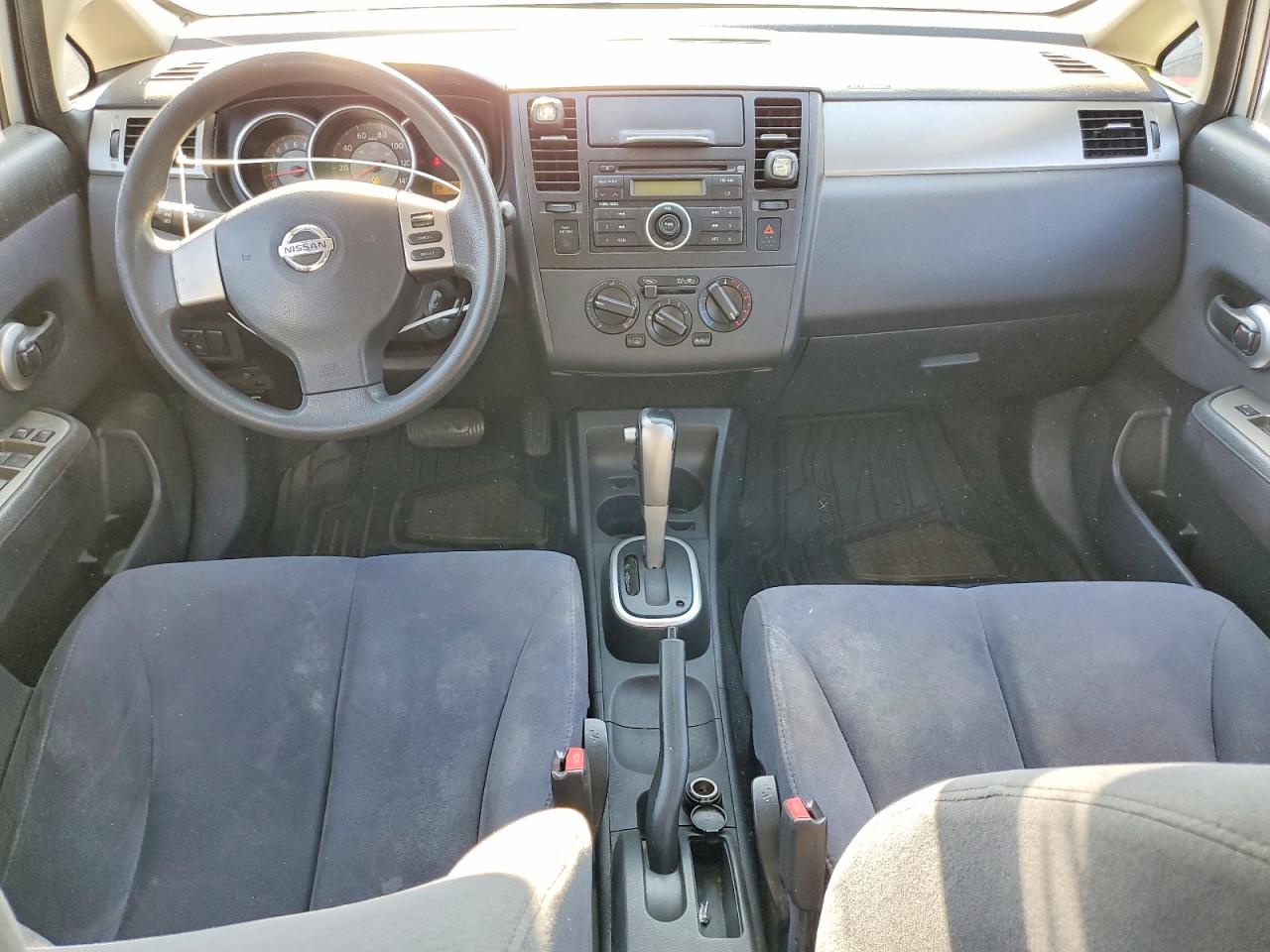 2009 NISSAN VERSA