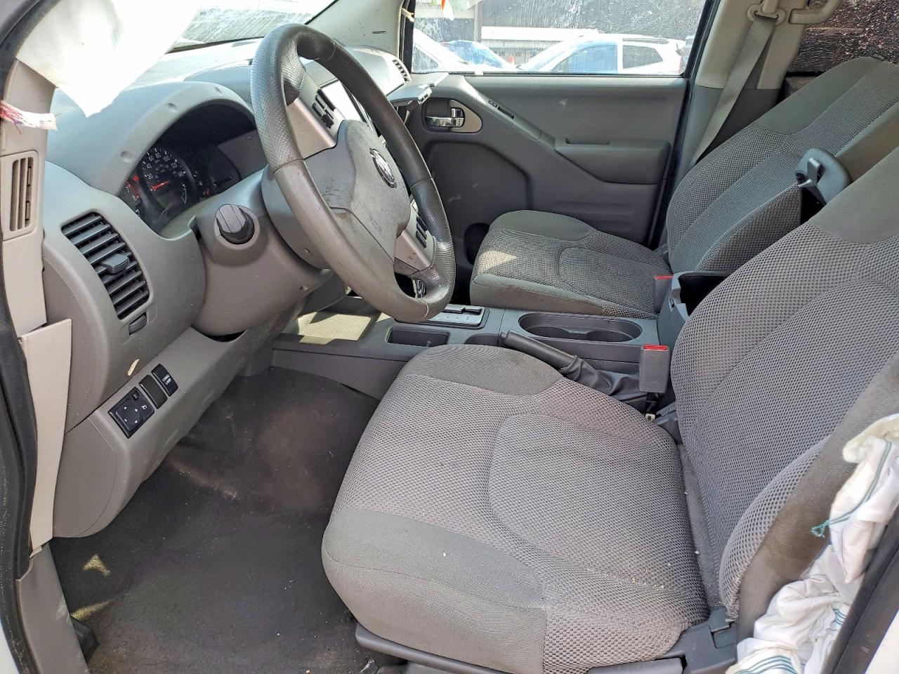 2019 NISSAN FRONTIER