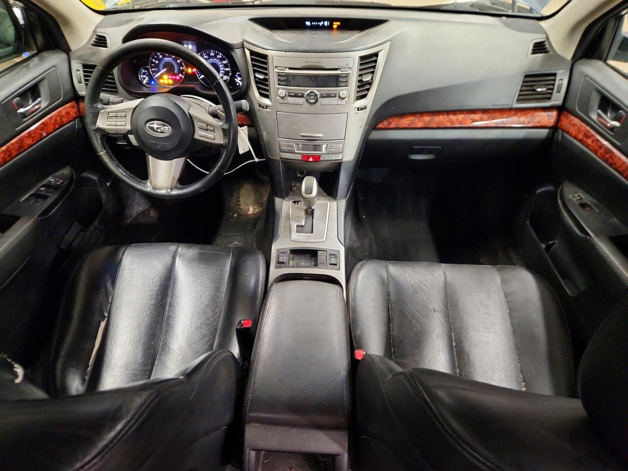 2011 SUBARU LEGACY