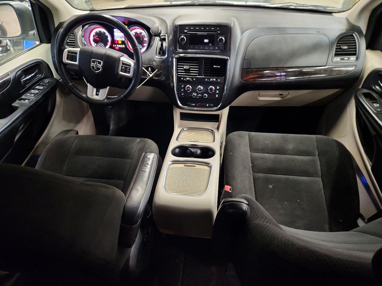 2016 DODGE CARAVAN