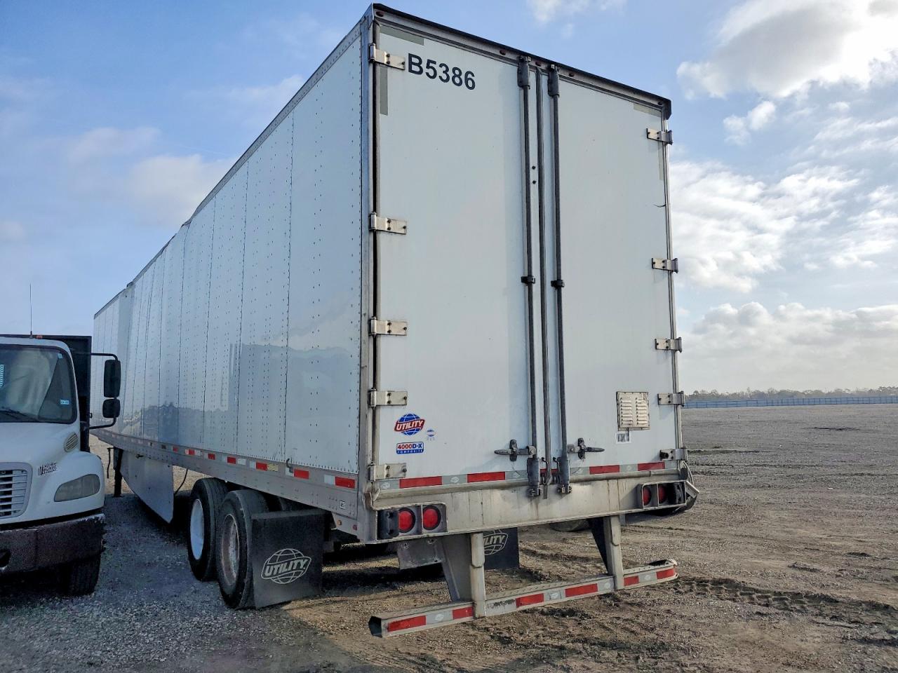 2021 UTILITY UTILITY TR