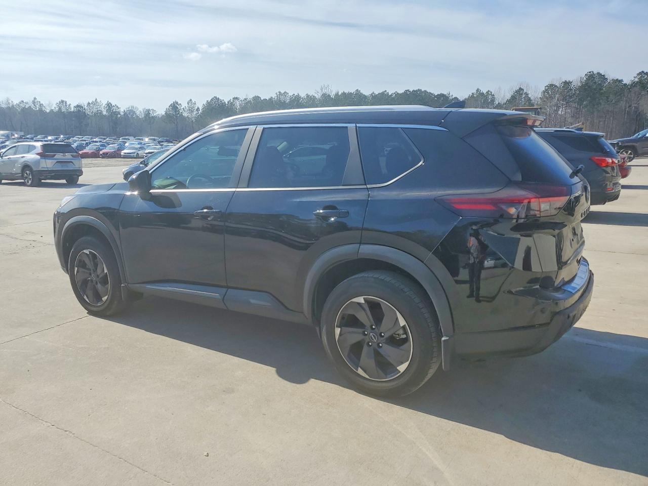 2024 NISSAN ROGUE