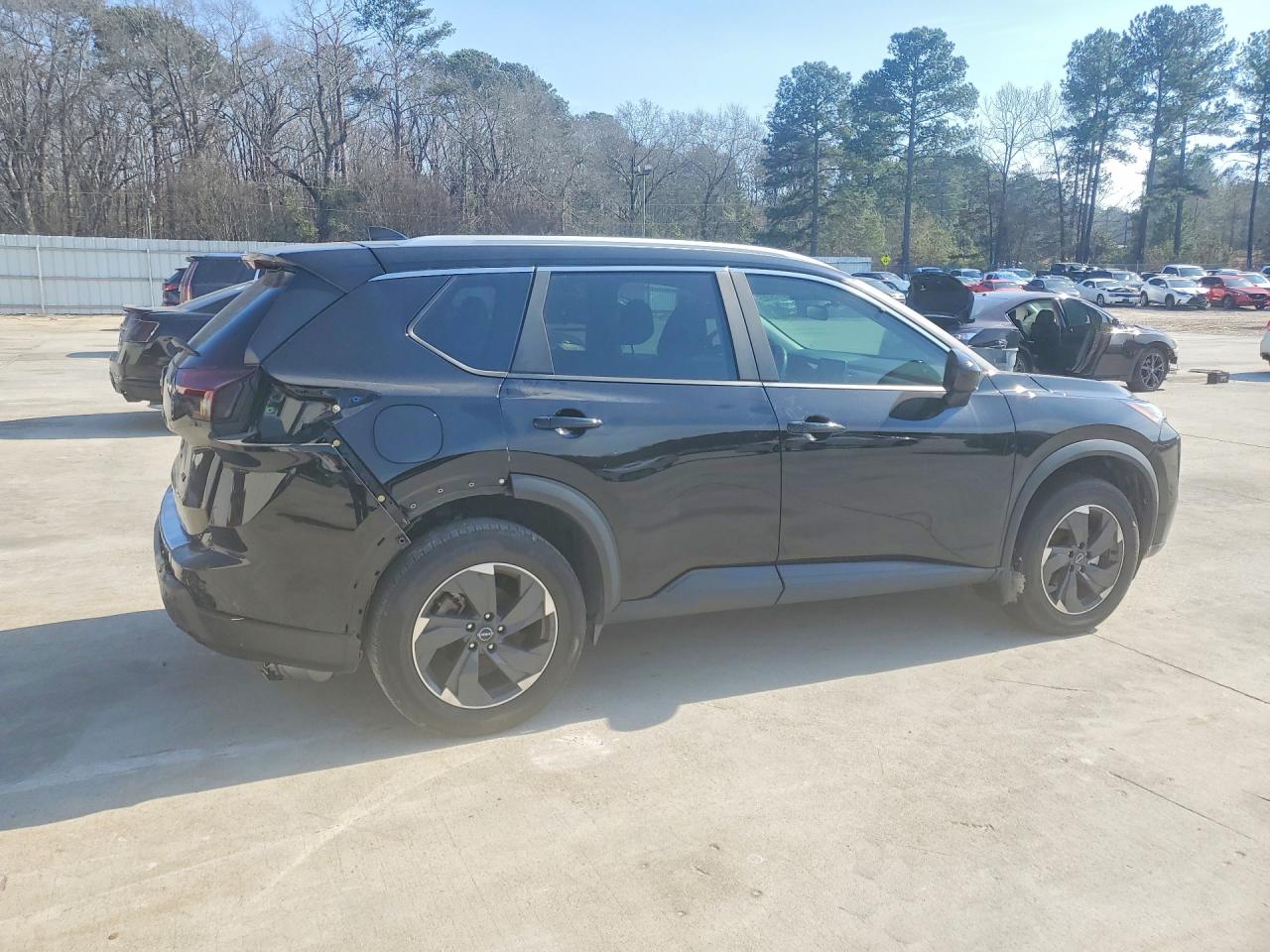 2024 NISSAN ROGUE