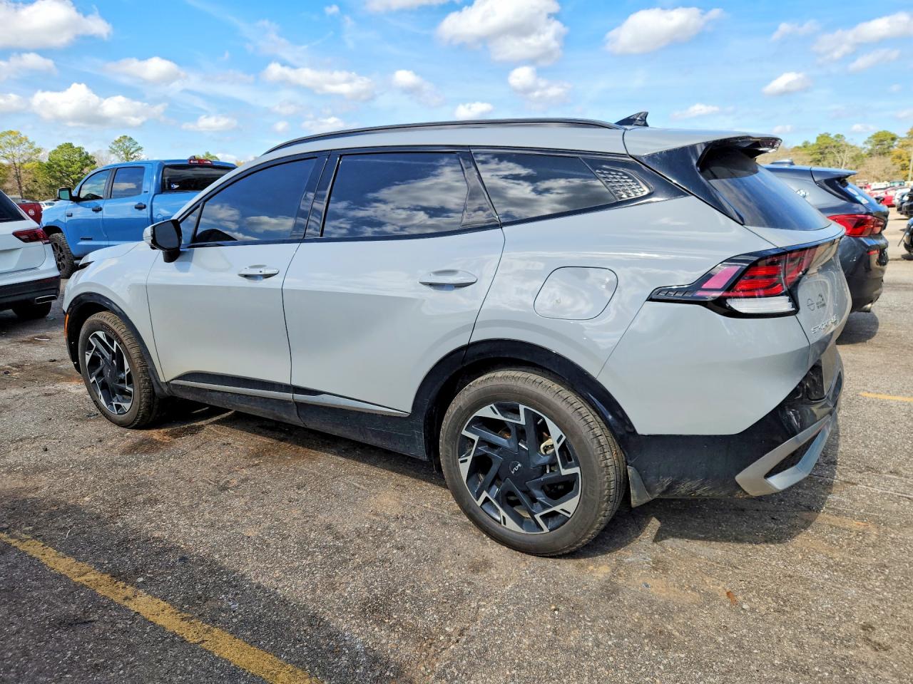 2025 KIA SPORTAGE