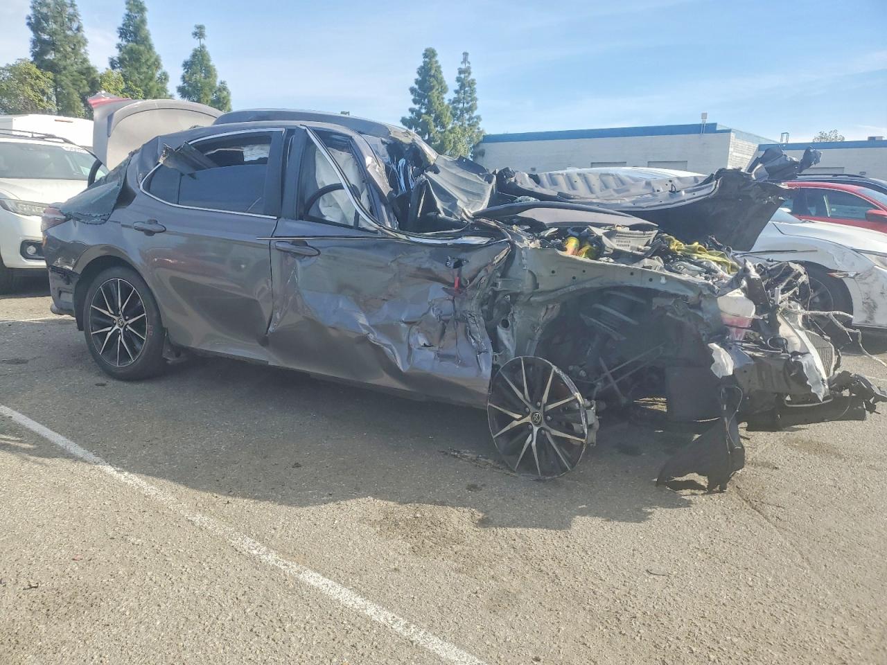 2021 TOYOTA CAMRY