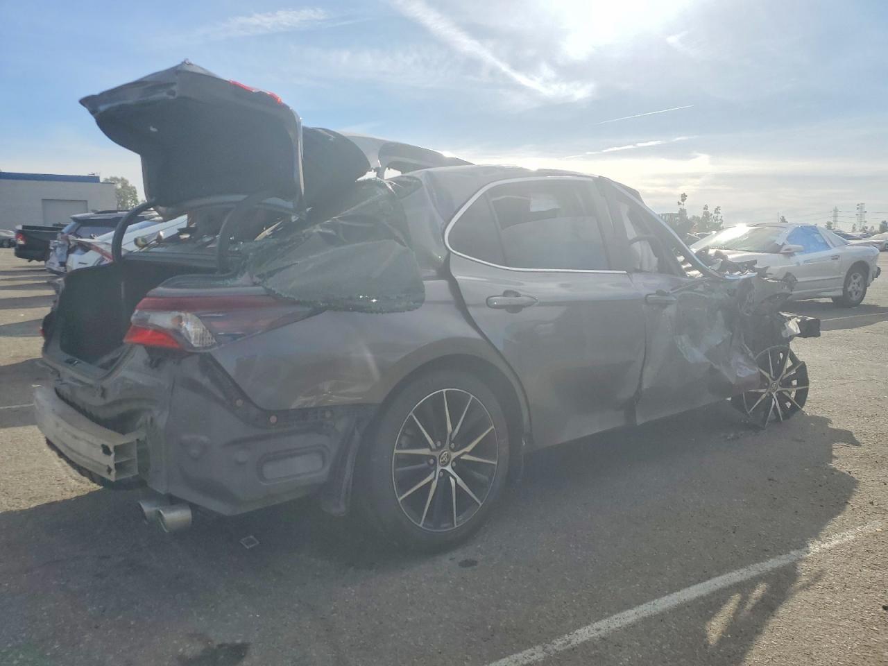 2021 TOYOTA CAMRY